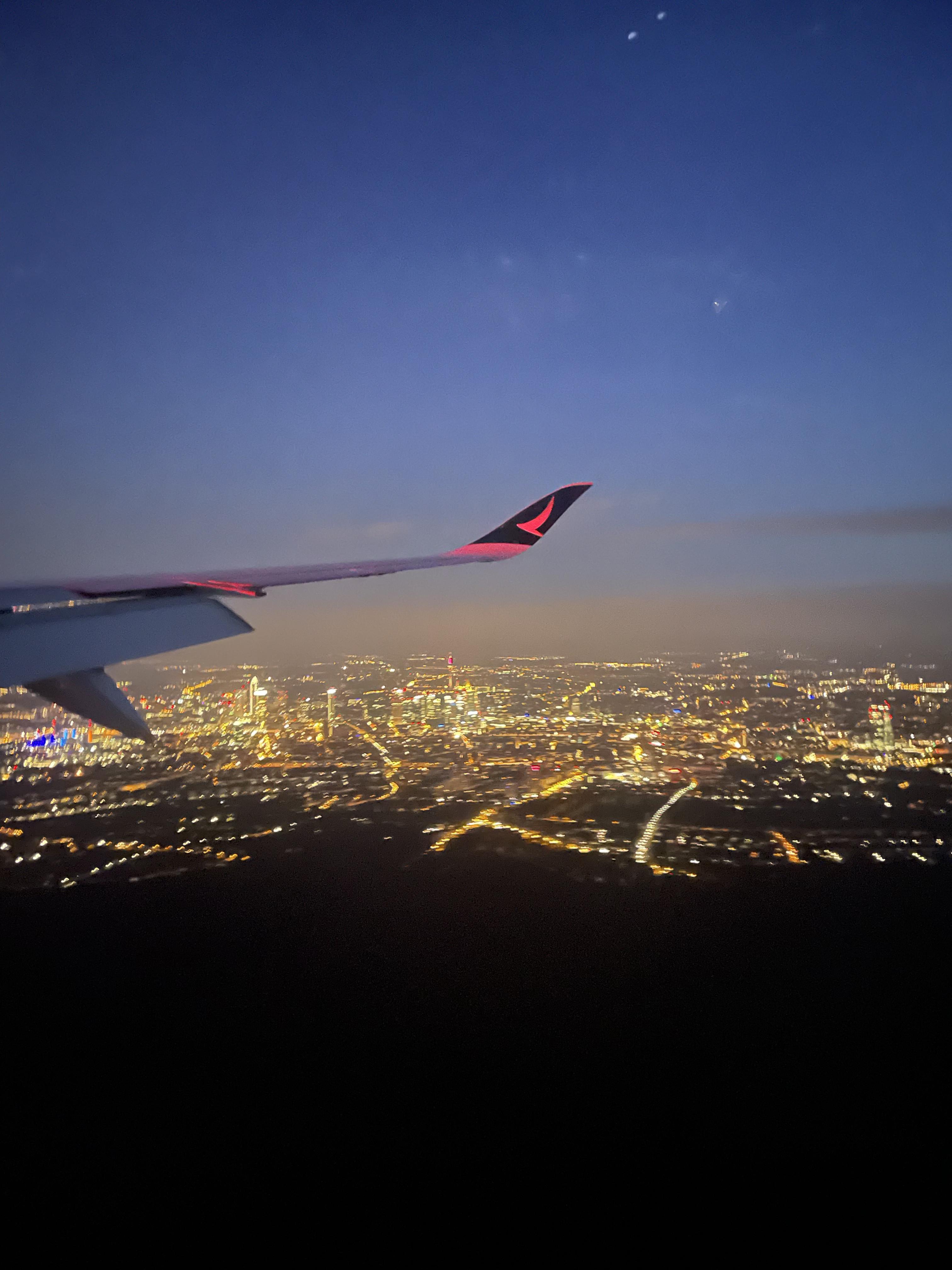 开云中国-清晨法兰克福调整名单以备全明星赛，回应争议环节打磨，目标明确，年轻球员得到机会的简单介绍