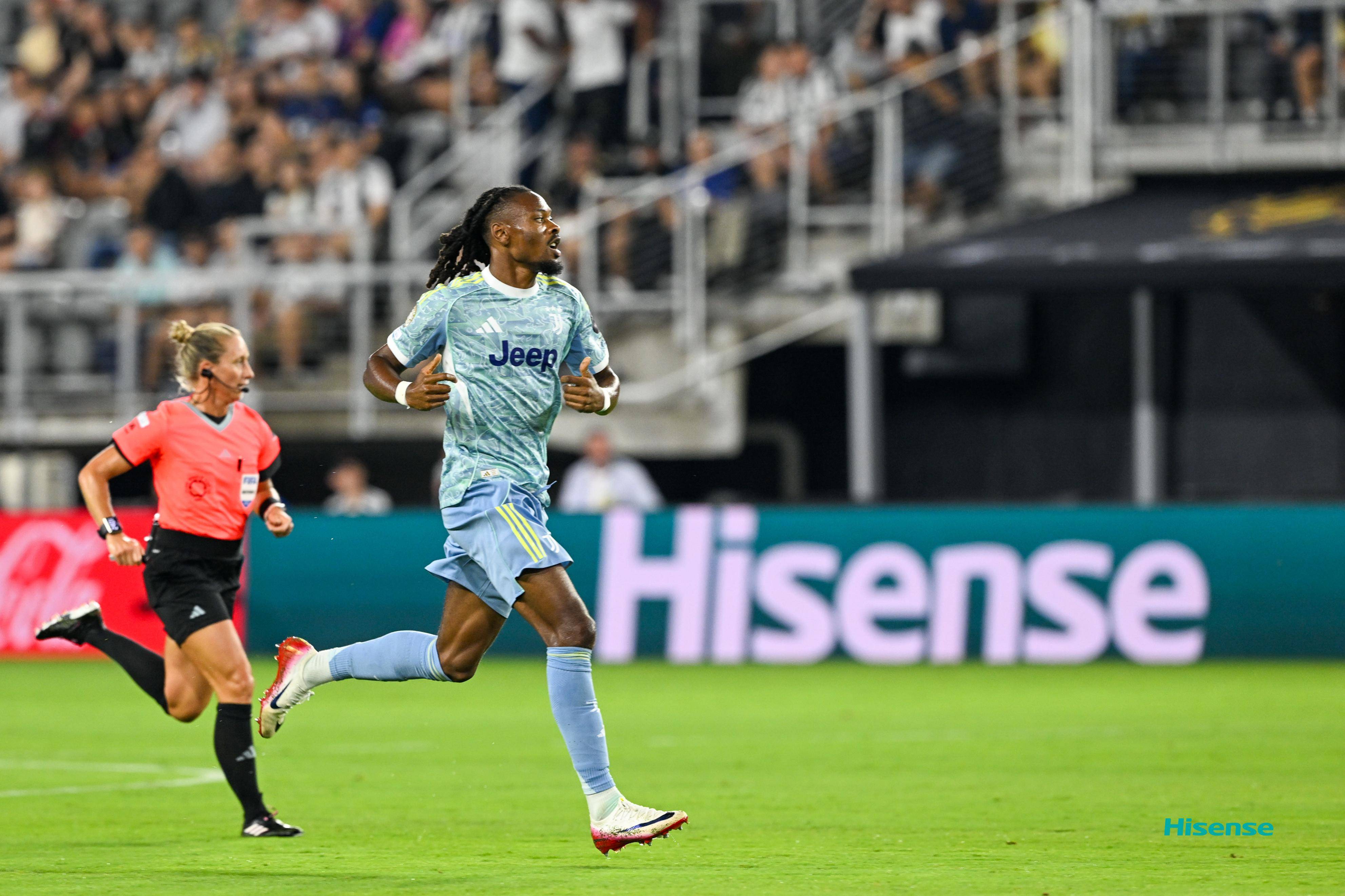 开云平台-关于尤文图斯训练开放日,转会期迎来里程碑引欢呼,中超在即,细节决定成败的信息